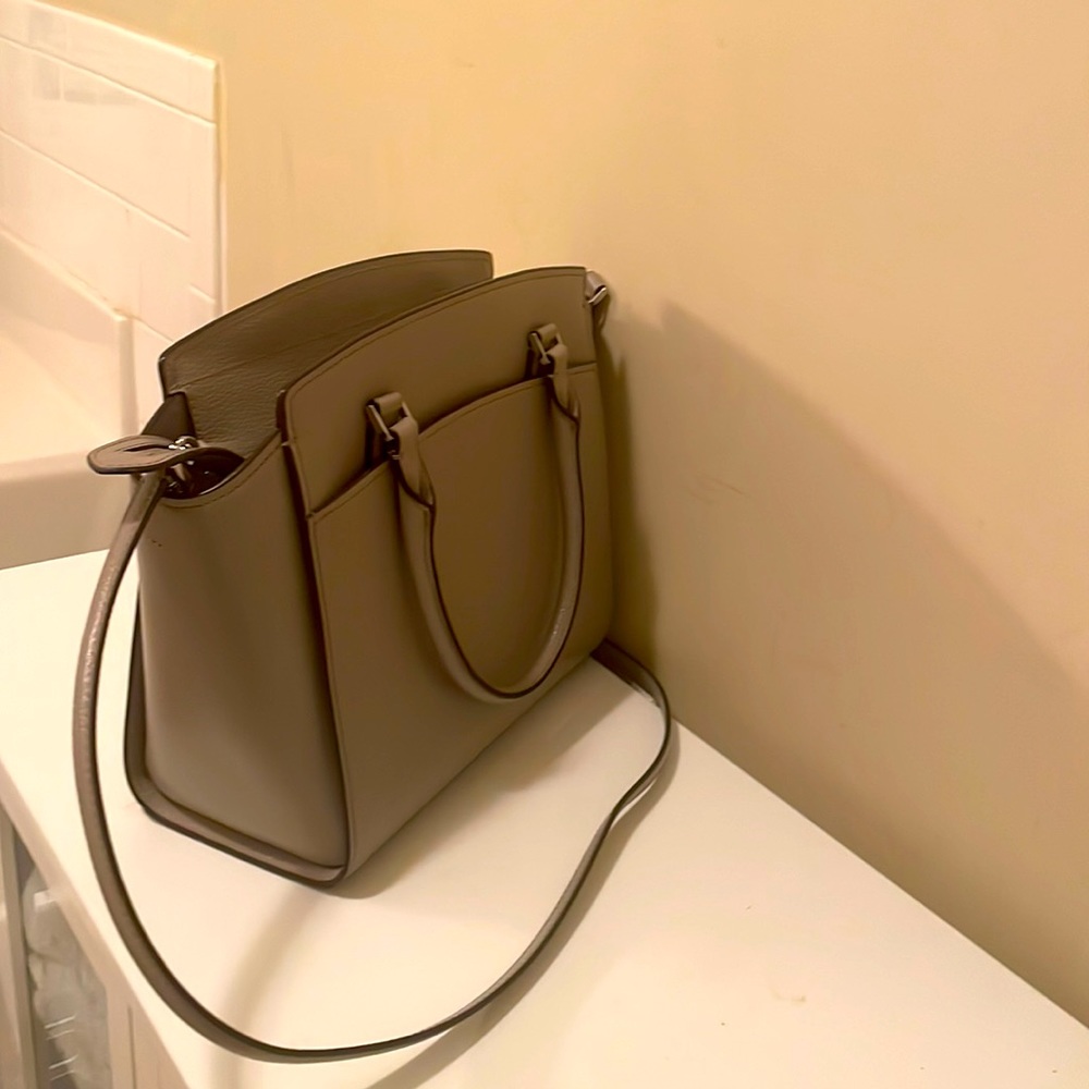 Kate Spade New York bag with Kate Spade wallet - Picture 4 of 11